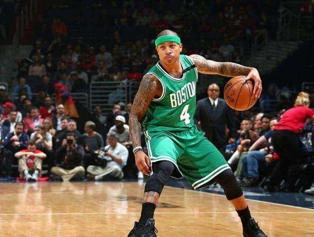 深圳队庆祝 深圳队庆祝