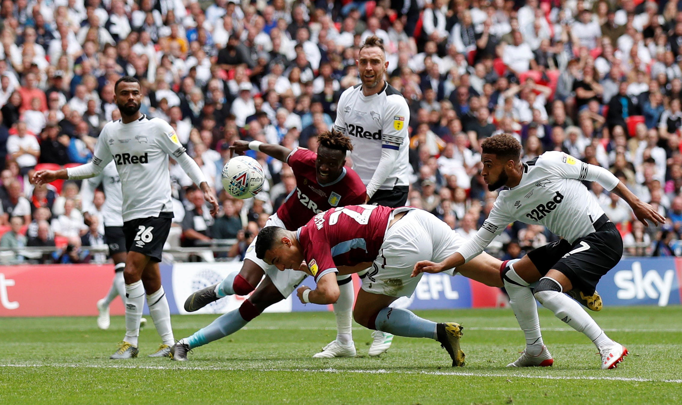 对跳板回弹 对跳板回弹