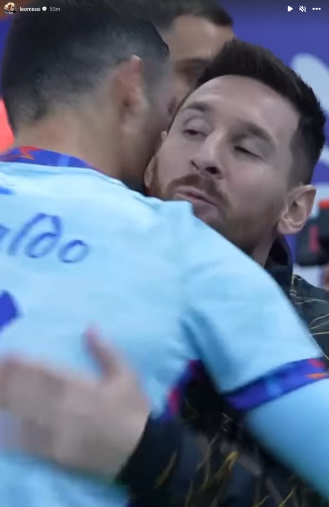 诈唬比约为 诈唬比约为